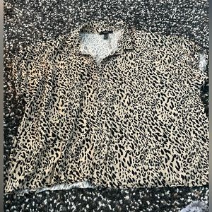 Womens forever 21 button up shirt